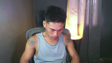 naughtyfuck_boy online show from June 25, 10:58 pm