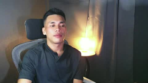 naughtyfuck_boy online show from July 2, 3:29 pm