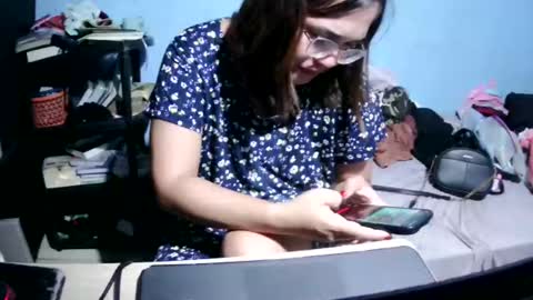 naughtykate69495126 online show from February 4, 11:20 pm