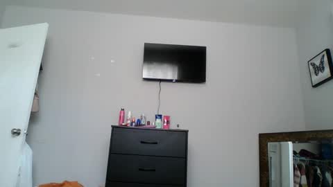 naughtynadia52 online show from February 11, 6:02 pm