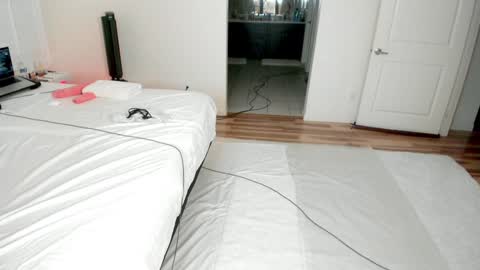 Aphroditecall me A for short online show from October 10, 5:17 am