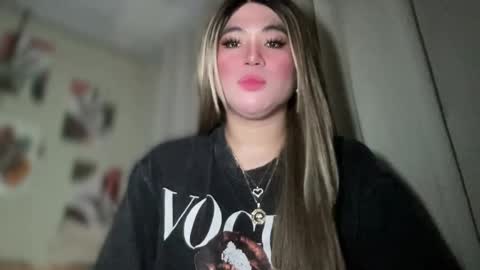 Rose Wilson online show from February 6, 6:46 pm