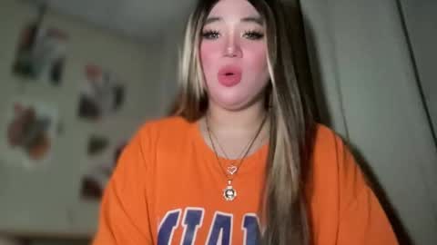 Rose Wilson online show from February 14, 6:23 am