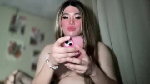 Rose Wilson online show from February 27, 7:44 am