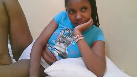 naughtyqueen online show from October 8, 2:09 am