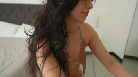 Naughty Samm online show from April 18, 3:38 pm