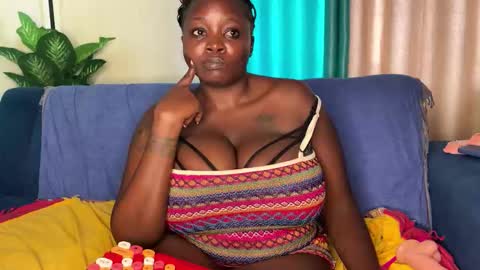 Snapshot of naughtysexydoll2 chatting on March 22, 8:40 am naughtysexydoll2 online show from March 22, 8:40 am