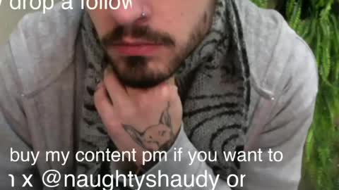 Snapshot of naughtyshaudy chatting on August 3, 3:05 pm Naughty Shaudy online show from August 3, 3:05 pm