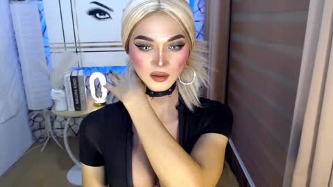 MISS IVANA online show from December 5, 7:49 am