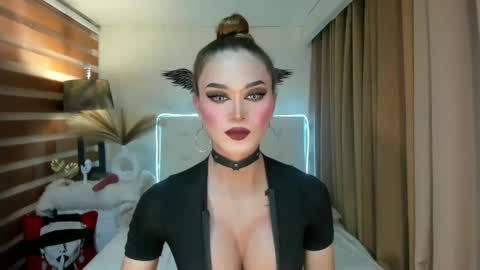 MISS IVANA online show from January 20, 5:04 am