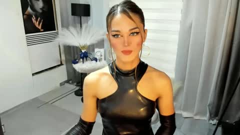 MISS IVANA online show from February 21, 2:17 am