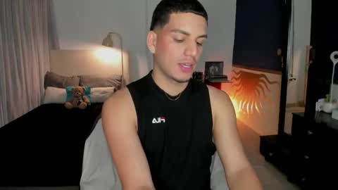 Jhonatan online show from June 3, 1:08 am