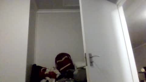 Snapshot of ndoda8 chatting on July 10, 11:40 pm ndoda8 online show from July 10, 11:40 pm
