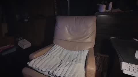 Hi Im CJ online show from February 7, 9:35 am