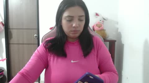 Snapshot of nebyula_star chatting on May 5, 2:08 am Nebyula online show from May 5, 2:08 am