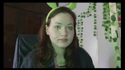 Snapshot of nectarria chatting on April 19, 8:35 am nectarria online show from April 19, 8:35 am