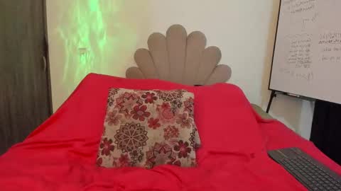 Nei turn green online show from May 9, 3:34 am