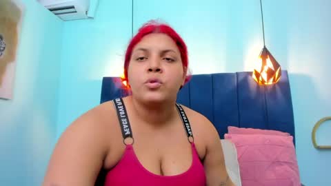neferet_opal online show from May 30, 1:25 am