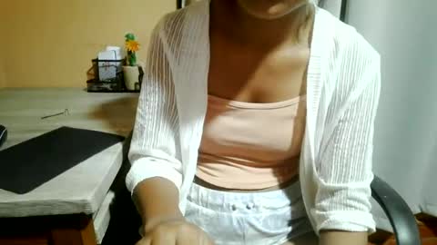 nelia_84 online show from June 21, 6:43 pm