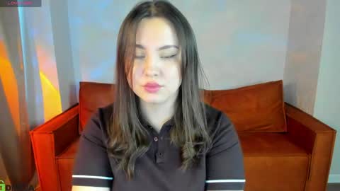 Snapshot of nelie_evans chatting on April 13, 10:54 am nelie_evans online show from April 13, 10:54 am