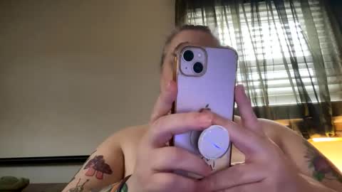 Nellie Atlas online show from March 5, 3:08 pm