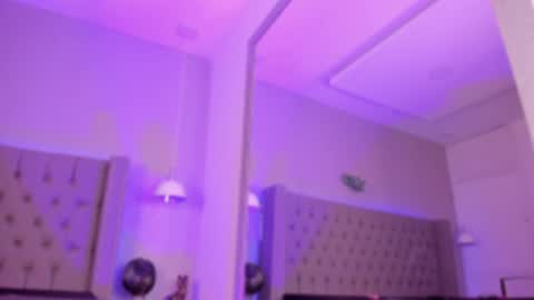 Snapshot of nemesiis__ chatting on December 15, 11:55 am Nmesis online show from December 15, 11:55 am