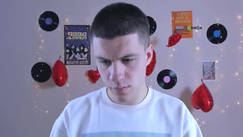 neo_raze_ online show from February 16, 7:32 pm