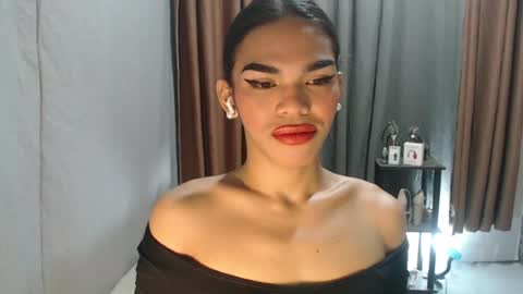 Snapshot of neomi_hardcock chatting on July 20, 7:16 pm neomi online show from July 20, 7:16 pm