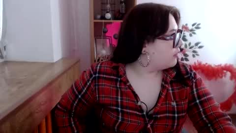 Snapshot of nereia chatting on May 31, 6:09 pm nereia online show from May 31, 6:09 pm