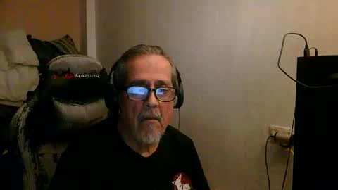 neron401 online show from April 18, 2:26 am