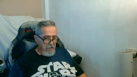 Snapshot of neron401 chatting on June 28, 3:40 pm neron401 online show from June 28, 3:40 pm