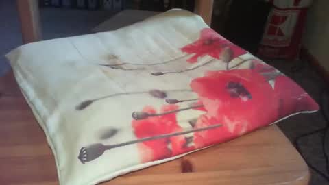 Snapshot of neugieriger5928 chatting on March 15, 3:51 pm neugieriger5928 online show from March 15, 3:51 pm