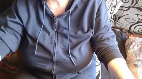 Lilly  online show from March 31, 10:04 am