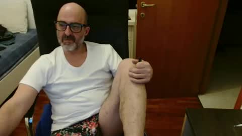 simi online show from February 20, 7:36 pm