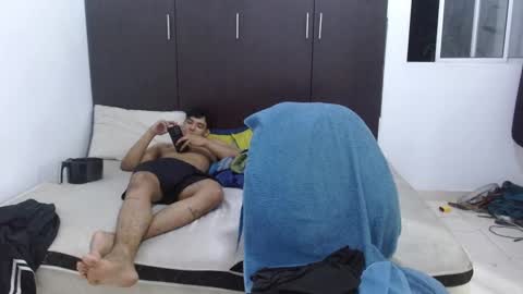 Snapshot of ney_quiroz chatting on February 19, 5:25 am ney hotman online show from February 19, 5:25 am