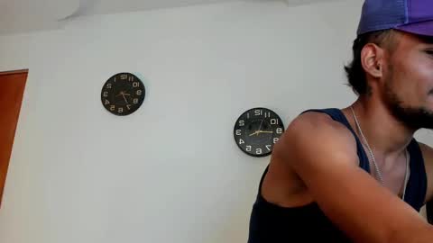 NEYDER  online show from February 20, 1:33 pm