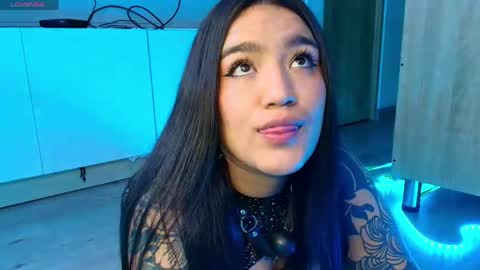 Valery Gonzales online show from May 28, 7:33 pm