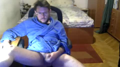 nezoss online show from April 22, 8:17 am