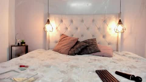 Milena online show from October 11, 1:42 pm