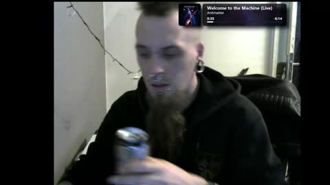 Snapshot of nezvers chatting on February 28, 2:18 pm YouPick online show from February 28, 2:18 pm