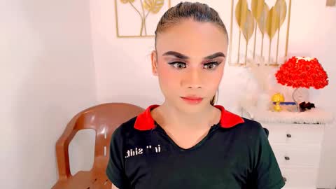 hottie nicole online show from February 26, 2:15 am