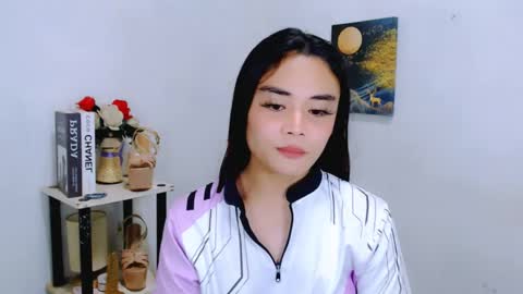 hottie nicole online show from April 21, 1:29 am