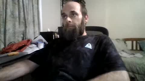 nhojdyoll14976 online show from June 3, 3:31 am