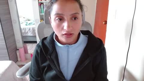 Dani online show from July 24, 8:40 pm