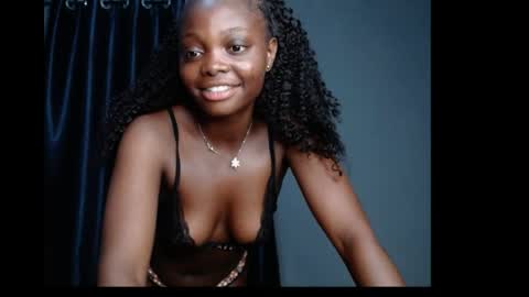 Niababy5 online show from April 19, 12:33 am