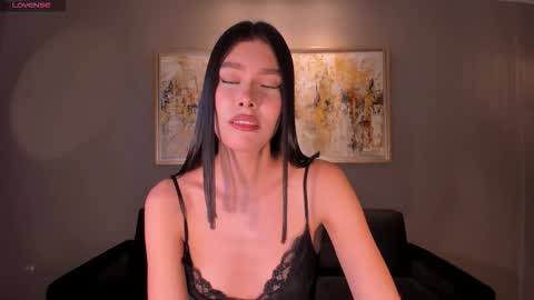 Call me Nia  online show from March 14, 4:07 am