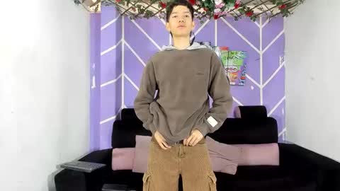 nice_boys11 online show from May 25, 1:17 pm