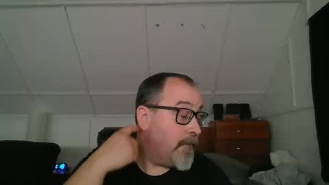 niceguy7208 online show from June 22, 3:19 am
