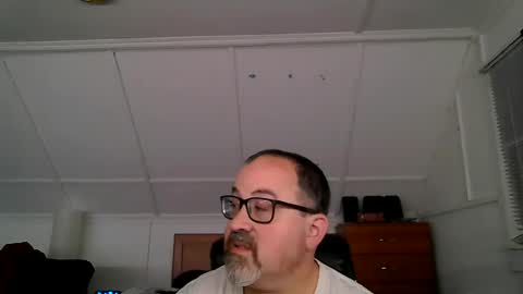 niceguy7208 online show from August 5, 3:31 am
