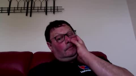 Snapshot of nicemank chatting on June 2, 5:04 pm Keith999 online show from June 2, 5:04 pm